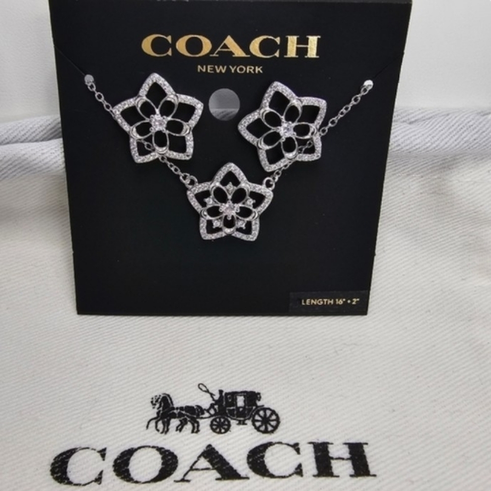 NWT NEW Coach Star Floral Pendant Necklace and Earrings Set